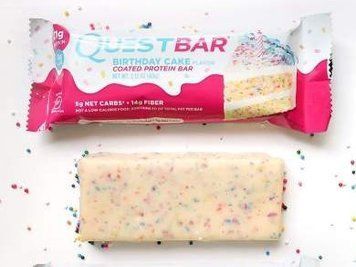 Протеїновий батончик Quest Protein Bar 60 г birthday cake 9348 фото